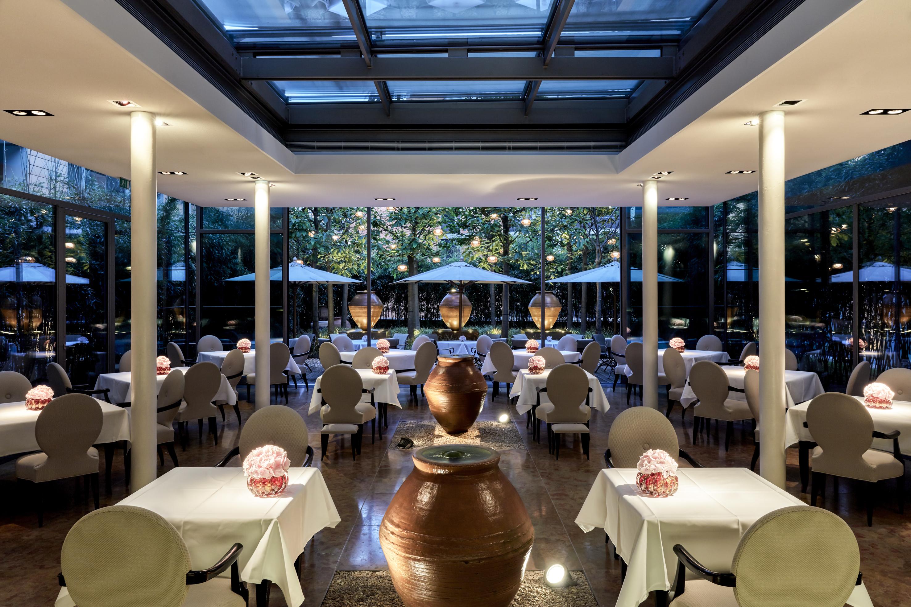 The Mandala Berlin, A Member Of Design Hotels Exterior foto Restaurant "La Villa"